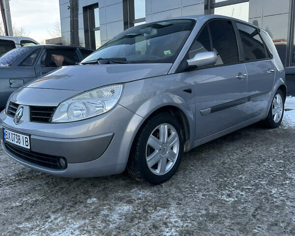 Бежевый Рено Сценик, объемом двигателя 1.6 л и пробегом 175 тыс. км за 5150 $, фото 1 на Automoto.ua