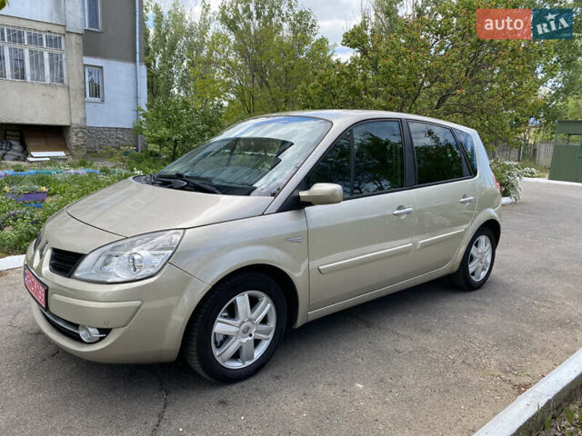 Бежевий Рено Сценік, об'ємом двигуна 2 л та пробігом 198 тис. км за 6700 $, фото 1 на Automoto.ua