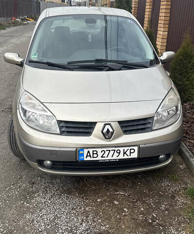 Бежевый Рено Сценик, объемом двигателя 2 л и пробегом 250 тыс. км за 5000 $, фото 1 на Automoto.ua