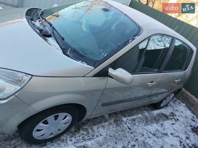 Бежевий Рено Сценік, об'ємом двигуна 1.6 л та пробігом 125 тис. км за 5185 $, фото 1 на Automoto.ua