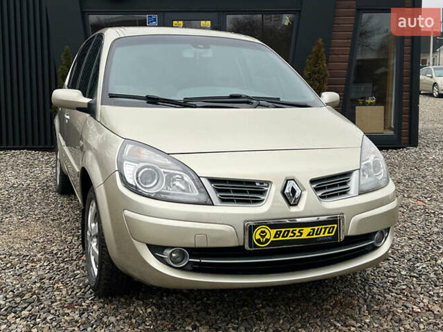 Бежевый Рено Сценик, объемом двигателя 1.87 л и пробегом 250 тыс. км за 5500 $, фото 1 на Automoto.ua