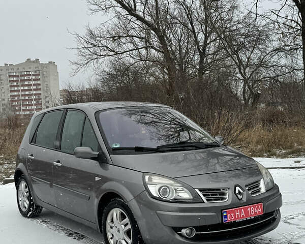 Бежевый Рено Сценик, объемом двигателя 1.6 л и пробегом 190 тыс. км за 6100 $, фото 1 на Automoto.ua