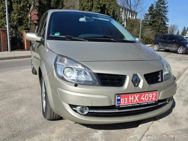 Бежевый Рено Сценик, объемом двигателя 2 л и пробегом 220 тыс. км за 6500 $, фото 1 на Automoto.ua