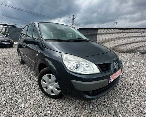 Черный Рено Сценик, объемом двигателя 1.6 л и пробегом 225 тыс. км за 4990 $, фото 1 на Automoto.ua