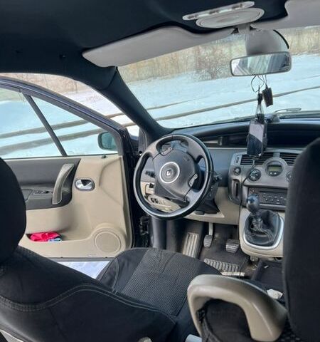 Чорний Рено Сценік, об'ємом двигуна 1.5 л та пробігом 342 тис. км за 3999 $, фото 1 на Automoto.ua