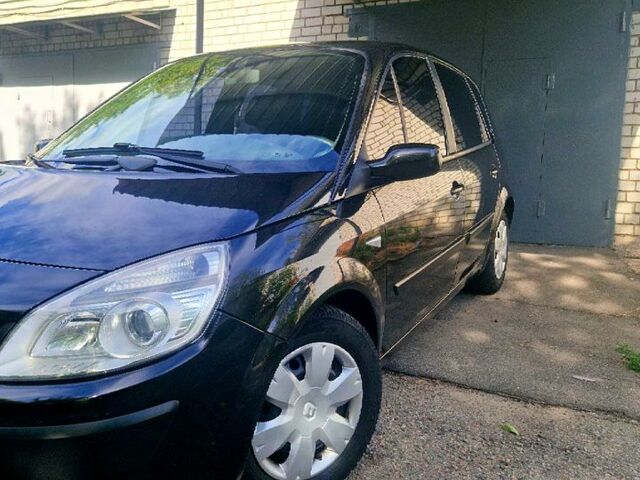 Черный Рено Сценик, объемом двигателя 1.6 л и пробегом 209 тыс. км за 5000 $, фото 1 на Automoto.ua