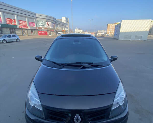 Черный Рено Сценик, объемом двигателя 1.6 л и пробегом 232 тыс. км за 6400 $, фото 1 на Automoto.ua