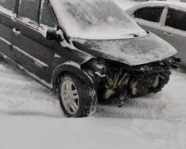 Чорний Рено Сценік, об'ємом двигуна 1.46 л та пробігом 276 тис. км за 2200 $, фото 1 на Automoto.ua