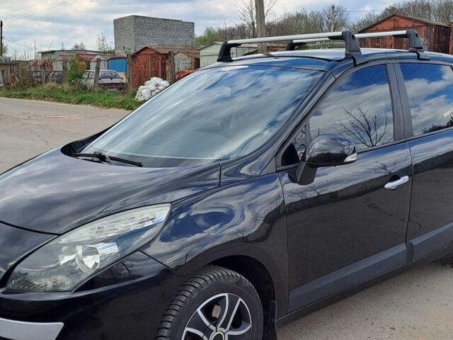 Чорний Рено Сценік, об'ємом двигуна 1.5 л та пробігом 223 тис. км за 5205 $, фото 1 на Automoto.ua