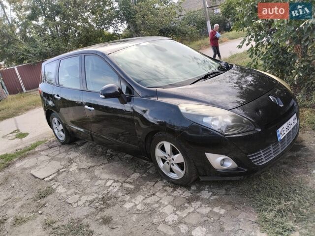 Черный Рено Сценик, объемом двигателя 1.4 л и пробегом 220 тыс. км за 5600 $, фото 1 на Automoto.ua