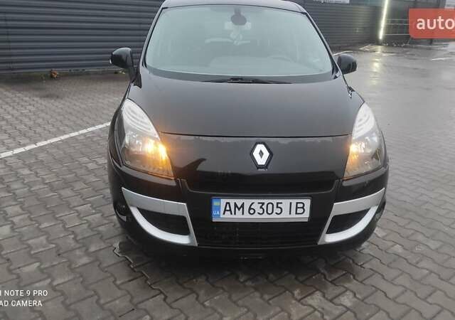Черный Рено Сценик, объемом двигателя 1.5 л и пробегом 265 тыс. км за 7300 $, фото 1 на Automoto.ua
