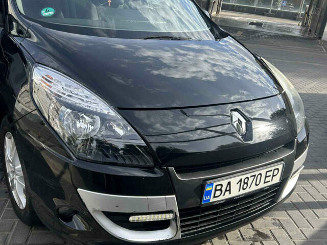 Черный Рено Сценик, объемом двигателя 1.46 л и пробегом 112 тыс. км за 8200 $, фото 1 на Automoto.ua