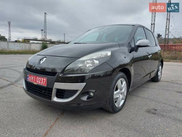 Рено Сценик 2010 в Мерефа на Automoto.ua Черный Рено Сценик, объемом двигателя 1.6 л и пробегом 189 тыс. км за 8100 $, фото 1 на Automoto.ua