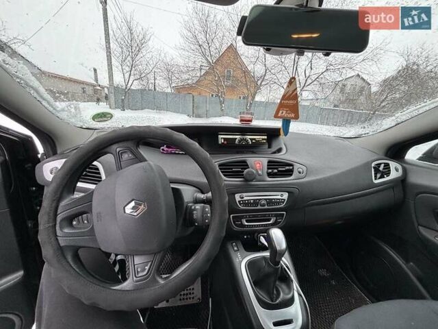 Чорний Рено Сценік, об'ємом двигуна 2 л та пробігом 273 тис. км за 8300 $, фото 1 на Automoto.ua