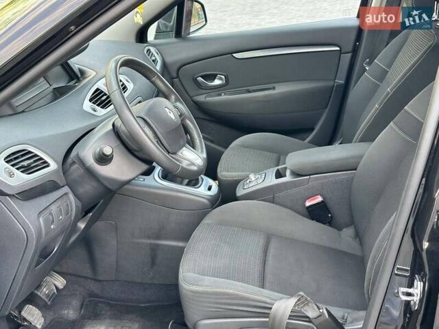 Черный Рено Сценик, объемом двигателя 1.4 л и пробегом 208 тыс. км за 6700 $, фото 1 на Automoto.ua