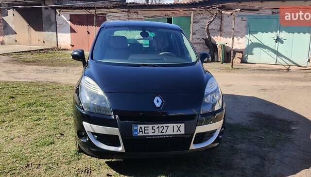 Чорний Рено Сценік, об'ємом двигуна 1.9 л та пробігом 280 тис. км за 7300 $, фото 1 на Automoto.ua