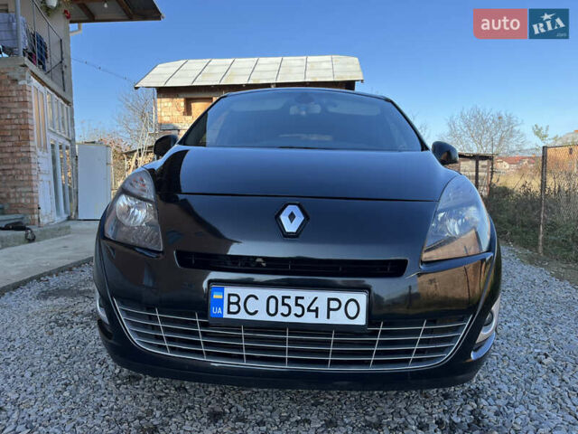 Чорний Рено Сценік, об'ємом двигуна 1.5 л та пробігом 300 тис. км за 6800 $, фото 1 на Automoto.ua