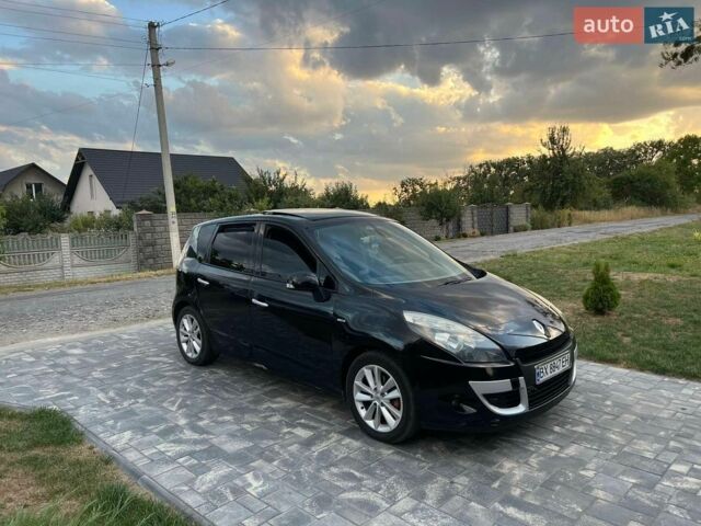 Черный Рено Сценик, объемом двигателя 1.9 л и пробегом 340 тыс. км за 6000 $, фото 1 на Automoto.ua