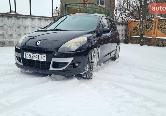 Черный Рено Сценик, объемом двигателя 1.5 л и пробегом 222 тыс. км за 7500 $, фото 1 на Automoto.ua