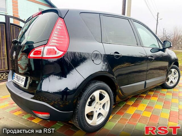 Рено Сценик 2011 в Полтаве на Automoto.ua Черный Рено Сценик, объемом двигателя 1.5 л и пробегом 270 тыс. км за 6000 $, фото 1 на Automoto.ua