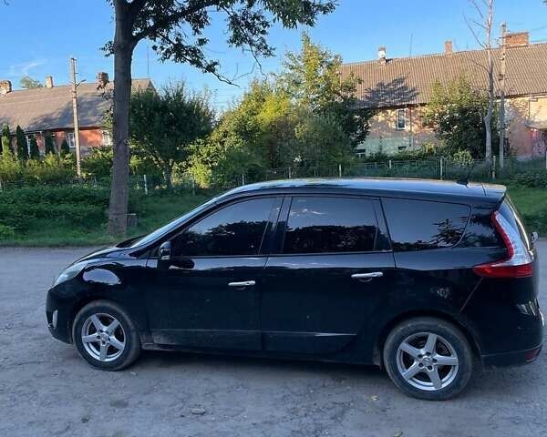 Черный Рено Сценик, объемом двигателя 1.5 л и пробегом 300 тыс. км за 7300 $, фото 1 на Automoto.ua