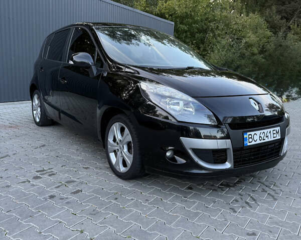 Черный Рено Сценик, объемом двигателя 1.5 л и пробегом 271 тыс. км за 5850 $, фото 1 на Automoto.ua