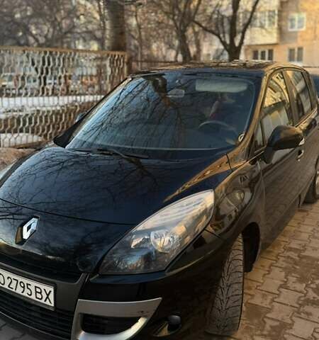 Черный Рено Сценик, объемом двигателя 1.5 л и пробегом 254 тыс. км за 5800 $, фото 1 на Automoto.ua