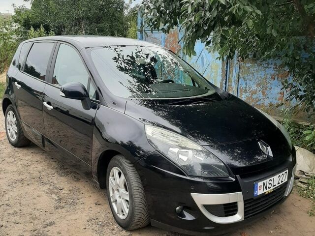 Чорний Рено Сценік, об'ємом двигуна 1.5 л та пробігом 268 тис. км за 3700 $, фото 1 на Automoto.ua