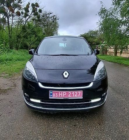 Черный Рено Сценик, объемом двигателя 1.6 л и пробегом 190 тыс. км за 8990 $, фото 1 на Automoto.ua