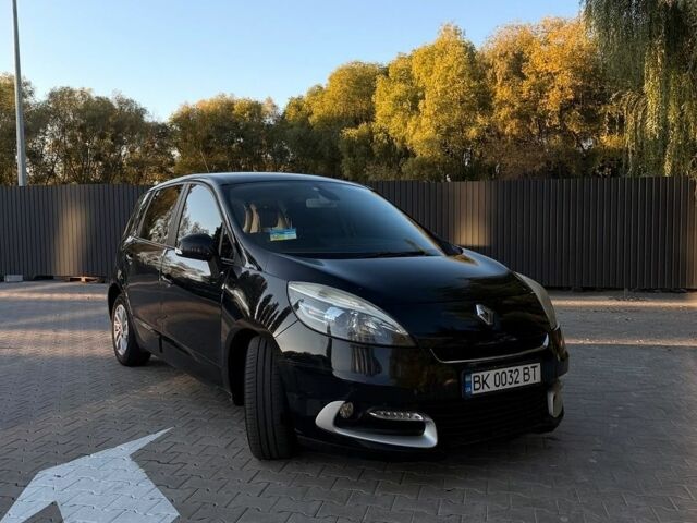 Чорний Рено Сценік, об'ємом двигуна 1.46 л та пробігом 326 тис. км за 7500 $, фото 1 на Automoto.ua