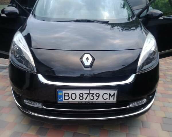 Черный Рено Сценик, объемом двигателя 1.6 л и пробегом 173 тыс. км за 9300 $, фото 1 на Automoto.ua
