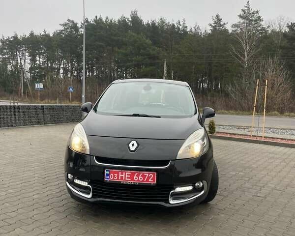 Черный Рено Сценик, объемом двигателя 1.5 л и пробегом 242 тыс. км за 7800 $, фото 1 на Automoto.ua