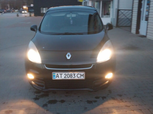 Черный Рено Сценик, объемом двигателя 1.5 л и пробегом 222 тыс. км за 7500 $, фото 1 на Automoto.ua