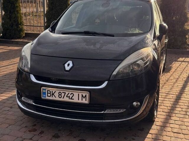 Чорний Рено Сценік, об'ємом двигуна 1.6 л та пробігом 290 тис. км за 7200 $, фото 1 на Automoto.ua