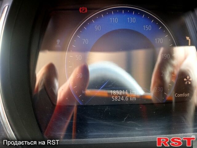 Чорний Рено Сценік, об'ємом двигуна 1.5 л та пробігом 185 тис. км за 15500 $, фото 1 на Automoto.ua