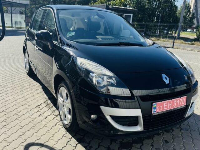 Чорний Рено Сценік, об'ємом двигуна 1.6 л та пробігом 191 тис. км за 8200 $, фото 1 на Automoto.ua