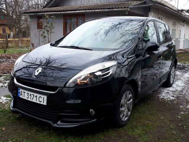 Черный Рено Сценик, объемом двигателя 1.5 л и пробегом 151 тыс. км за 8400 $, фото 1 на Automoto.ua