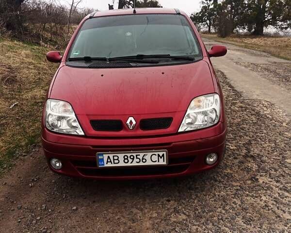 Красный Рено Сценик, объемом двигателя 1.6 л и пробегом 247 тыс. км за 3500 $, фото 1 на Automoto.ua