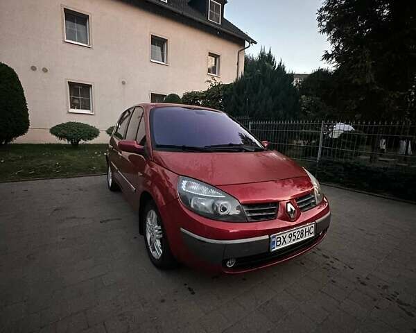 Красный Рено Сценик, объемом двигателя 1.6 л и пробегом 250 тыс. км за 3650 $, фото 1 на Automoto.ua