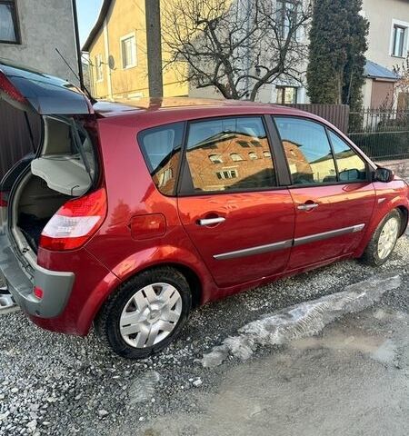 Красный Рено Сценик, объемом двигателя 2 л и пробегом 100 тыс. км за 4500 $, фото 1 на Automoto.ua