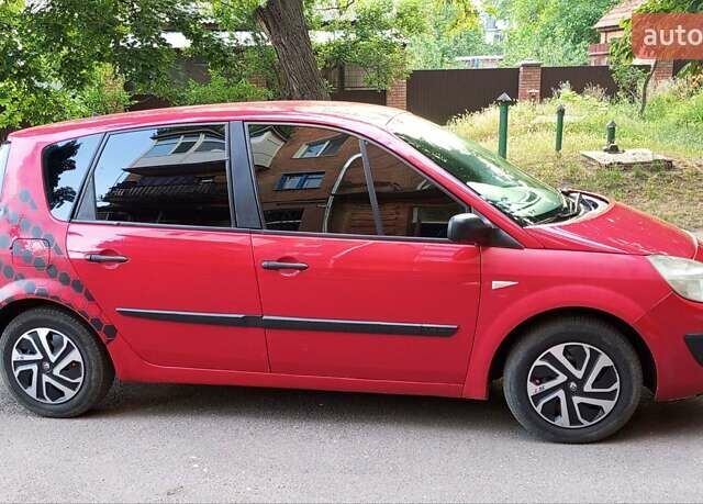 Красный Рено Сценик, объемом двигателя 1.6 л и пробегом 130 тыс. км за 4300 $, фото 1 на Automoto.ua