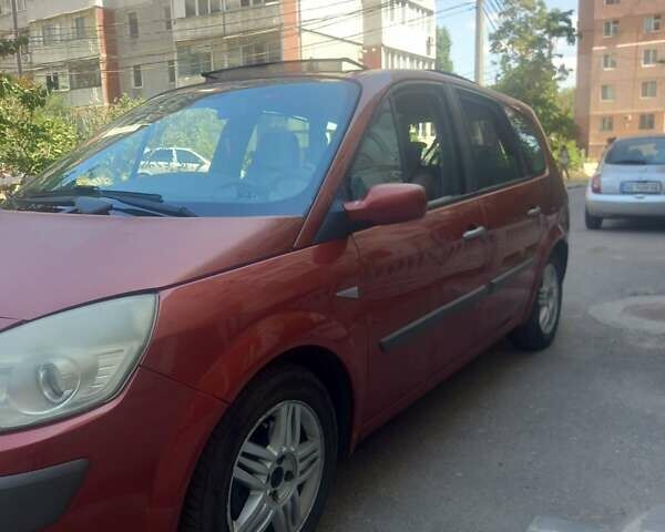 Красный Рено Сценик, объемом двигателя 1.9 л и пробегом 220 тыс. км за 5000 $, фото 1 на Automoto.ua
