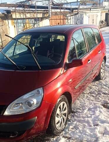 Красный Рено Сценик, объемом двигателя 1.5 л и пробегом 240 тыс. км за 5700 $, фото 1 на Automoto.ua