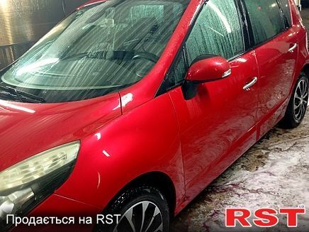 Красный Рено Сценик, объемом двигателя 1.4 л и пробегом 420 тыс. км за 5500 $, фото 1 на Automoto.ua