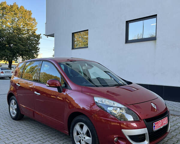 Червоний Рено Сценік, об'ємом двигуна 1.4 л та пробігом 135 тис. км за 7900 $, фото 1 на Automoto.ua