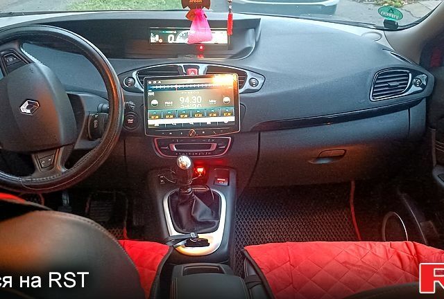 Червоний Рено Сценік, об'ємом двигуна 1.9 л та пробігом 264 тис. км за 7699 $, фото 1 на Automoto.ua