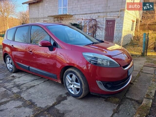 Красный Рено Сценик, объемом двигателя 1.46 л и пробегом 270 тыс. км за 7500 $, фото 1 на Automoto.ua