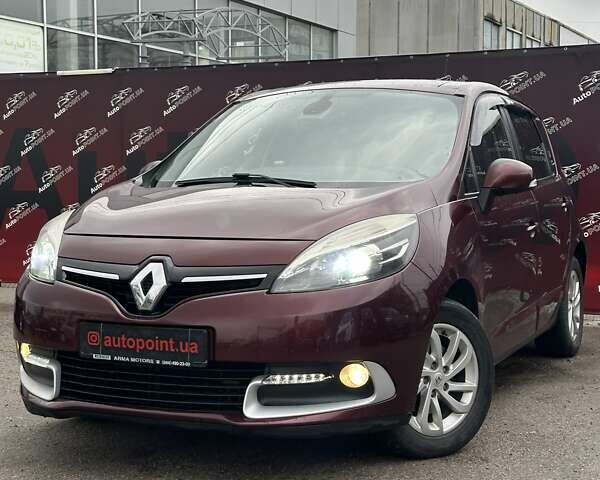 Червоний Рено Сценік, об'ємом двигуна 2 л та пробігом 176 тис. км за 9000 $, фото 1 на Automoto.ua