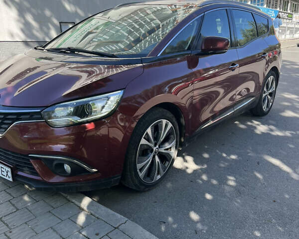 Красный Рено Сценик, объемом двигателя 1.6 л и пробегом 280 тыс. км за 13900 $, фото 1 на Automoto.ua