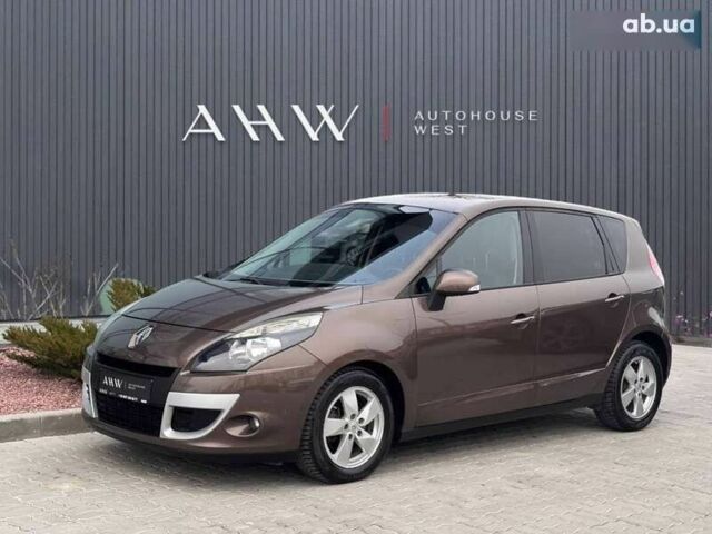 Рено Сценик, объемом двигателя 4.25 л и пробегом 174 тыс. км за 6900 $, фото 1 на Automoto.ua